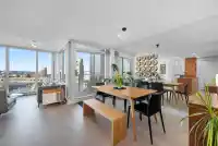 2105 455 BEACH CRESCENT - thumbnail 1