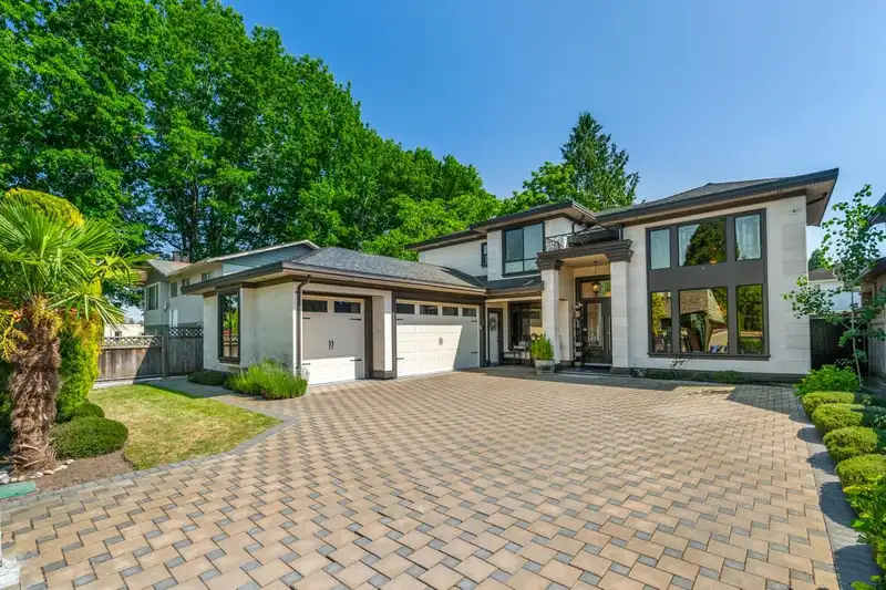 10880 MADDOCKS ROAD - photo 1 of 35