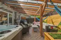 20465 67B AVENUE - thumbnail 11