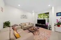 124 2979 PANORAMA DRIVE - thumbnail 4
