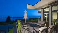 2551 HIGHGROVE MEWS - thumbnail 3