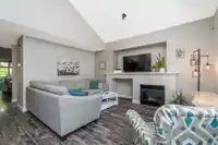 5040 223B STREET - thumbnail 12