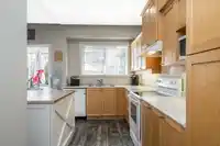 5040 223B STREET - thumbnail 10