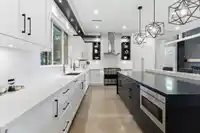 4820 7A AVENUE - thumbnail 8