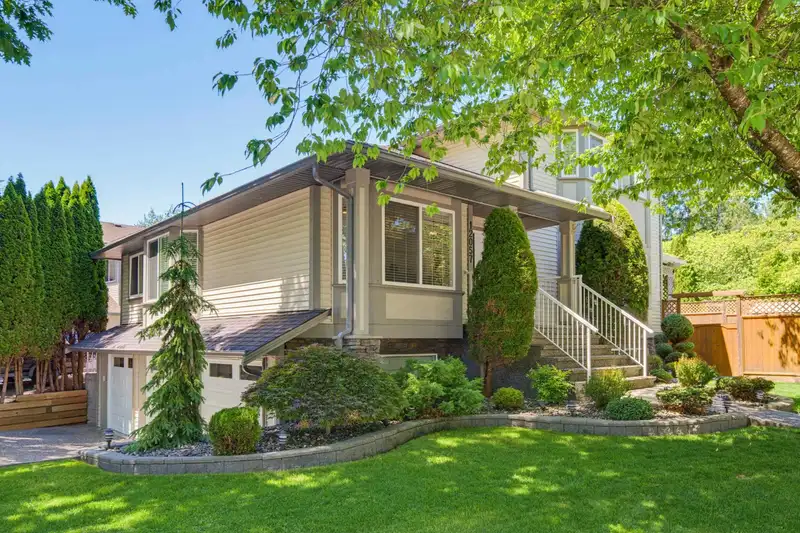 12057 238 STREET - photo 2 of 40