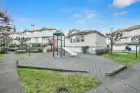 44 22800 WINDSOR COURT - thumbnail 33