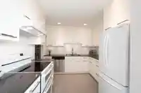 114 1420 DUCHESS AVENUE - thumbnail 18