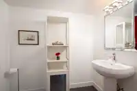 114 1420 DUCHESS AVENUE - thumbnail 27