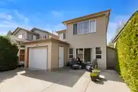 8898 216 STREET - thumbnail 5