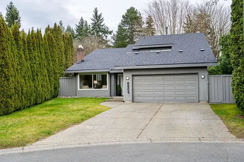 6804 SANDPIPER PLACE - photo 1 of 36