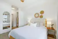 216 2632 PAULINE STREET - thumbnail 13