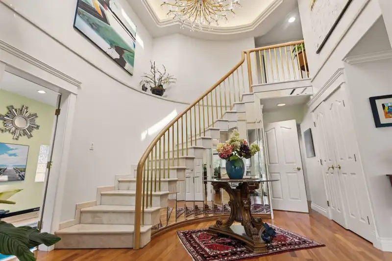 2541 MARINE DRIVE - photo 2 of 40