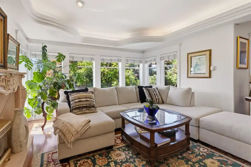 2541 MARINE DRIVE - photo 4 of 40