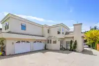 2541 MARINE DRIVE - thumbnail 31