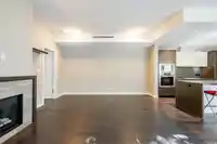 101 988 KEITH ROAD - thumbnail 12