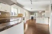 36381 SANDRINGHAM DRIVE - thumbnail 10