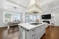 7675 210A STREET - thumbnail 11