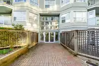 104 13955 LAUREL DRIVE - thumbnail 4