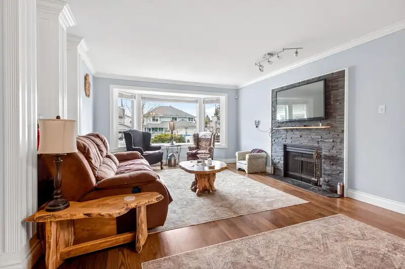 3273 264A STREET - photo 3 of 40