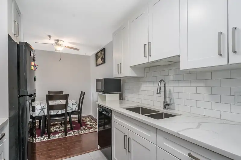 215 33535 KING ROAD - photo 1 of 26