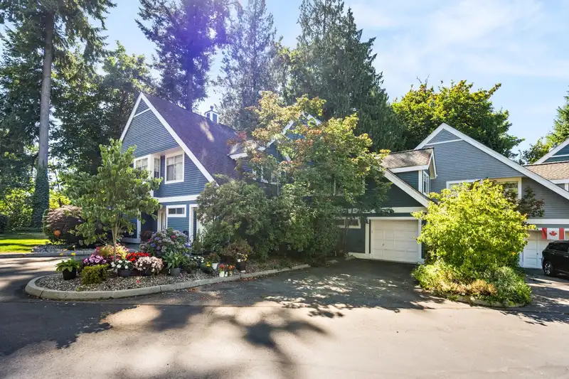 23 4847 219 STREET - photo 1 of 40