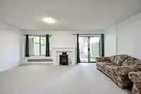 2 2998 MOUAT DRIVE - thumbnail 30