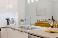 512 1152 WINDSOR MEWS - thumbnail 14