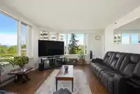 403 3150 GLADWIN ROAD - thumbnail 12