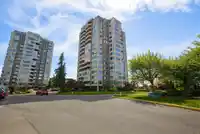 403 3150 GLADWIN ROAD - thumbnail 3
