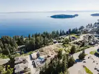 5883 COWRIE STREET - thumbnail 12