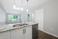 105 6490 194 STREET - thumbnail 17