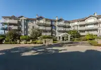302 5375 205 STREET - thumbnail 1
