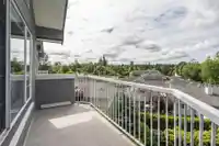 302 5375 205 STREET - thumbnail 12