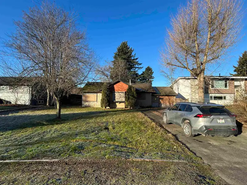 9543 MCNAUGHT ROAD - photo 1 of 2