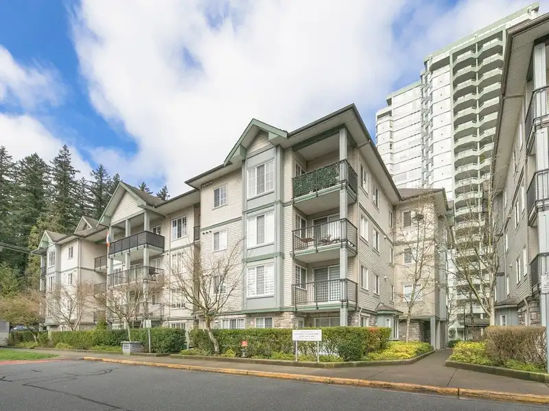204 14859 100 AVENUE - photo 1 of 27