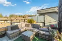 8 856 ORWELL STREET - thumbnail 27