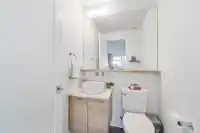 8 856 ORWELL STREET - thumbnail 9