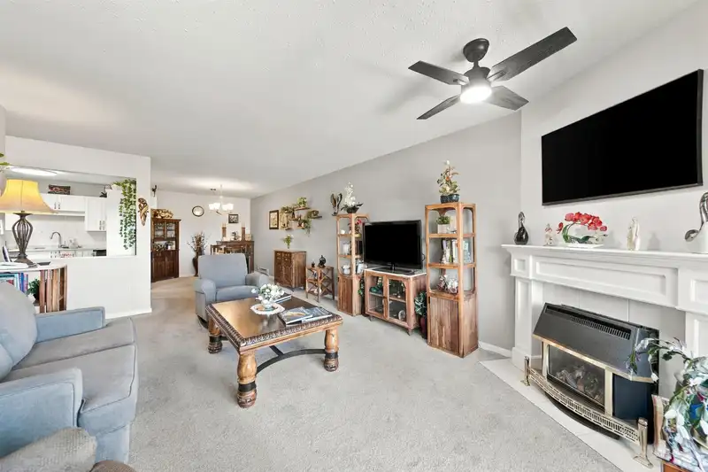 308 5363 206 STREET - photo 4 of 24