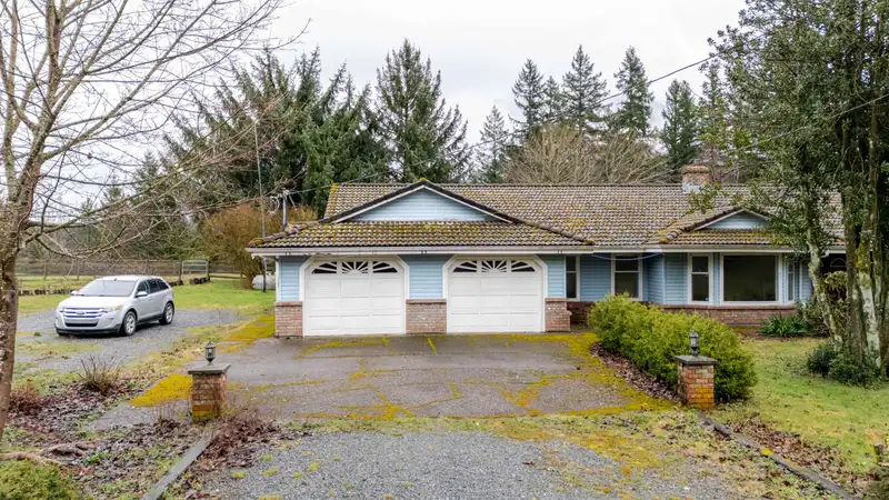 40895 HENDERSON ROAD - photo 3 of 33