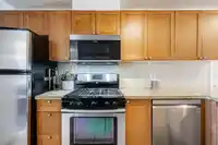 310 2636 E HASTINGS STREET - thumbnail 9