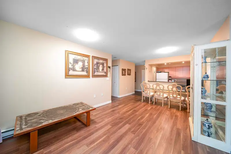 503 7380 ELMBRIDGE WAY - photo 3 of 27