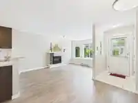10 7370 STRIDE AVENUE - thumbnail 8