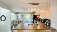 5 15871 85 AVENUE - thumbnail 1