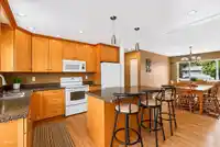 4652 203 STREET - thumbnail 18