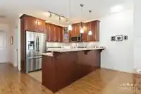 528 8067 207 STREET - thumbnail 3