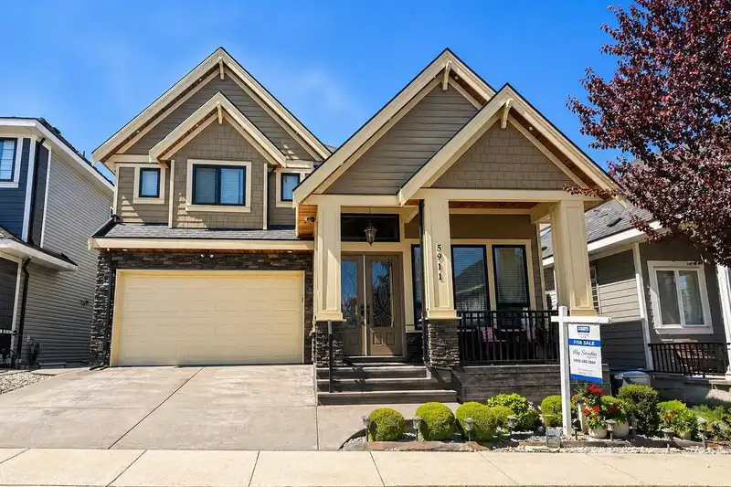 5911 139A STREET - photo 1 of 28