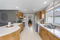 21562 51 AVENUE - thumbnail 9