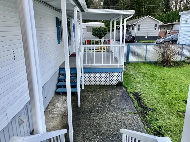 138 3300 HORN STREET - photo 4 of 23