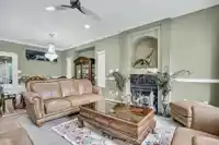 7699 WREN STREET - thumbnail 9