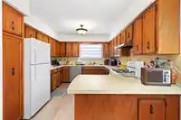 24775 56 AVENUE - thumbnail 8